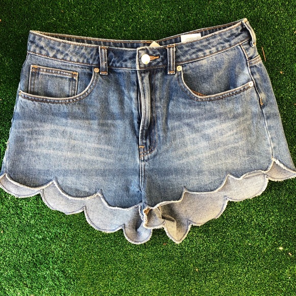 Jean shorts - Picture 2 of 5